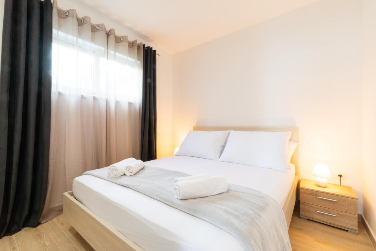 Vila Apartments Marina Blato  Eksteriør bilde