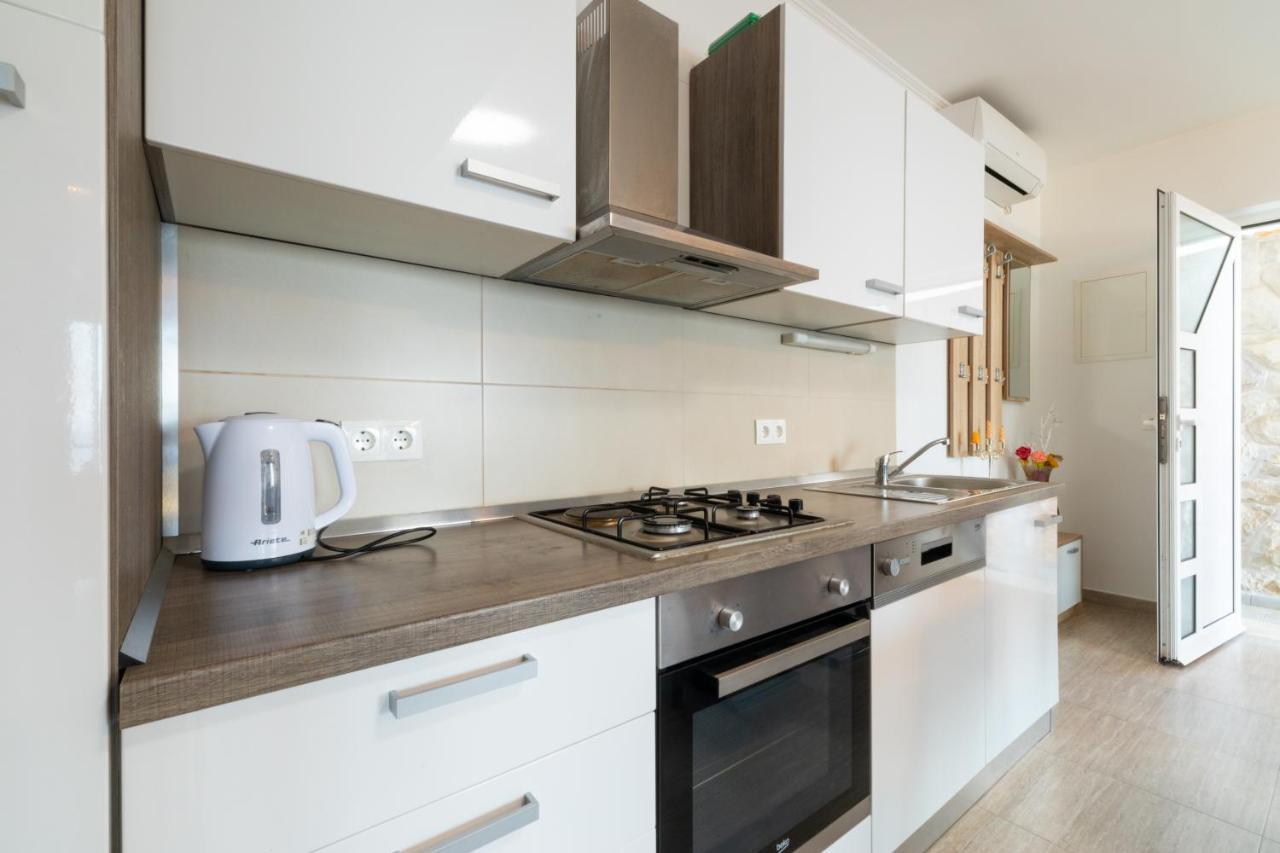 Vila Apartments Marina Blato  Eksteriør bilde