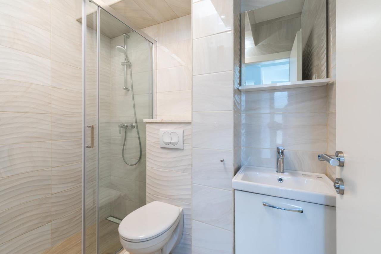 Vila Apartments Marina Blato  Eksteriør bilde